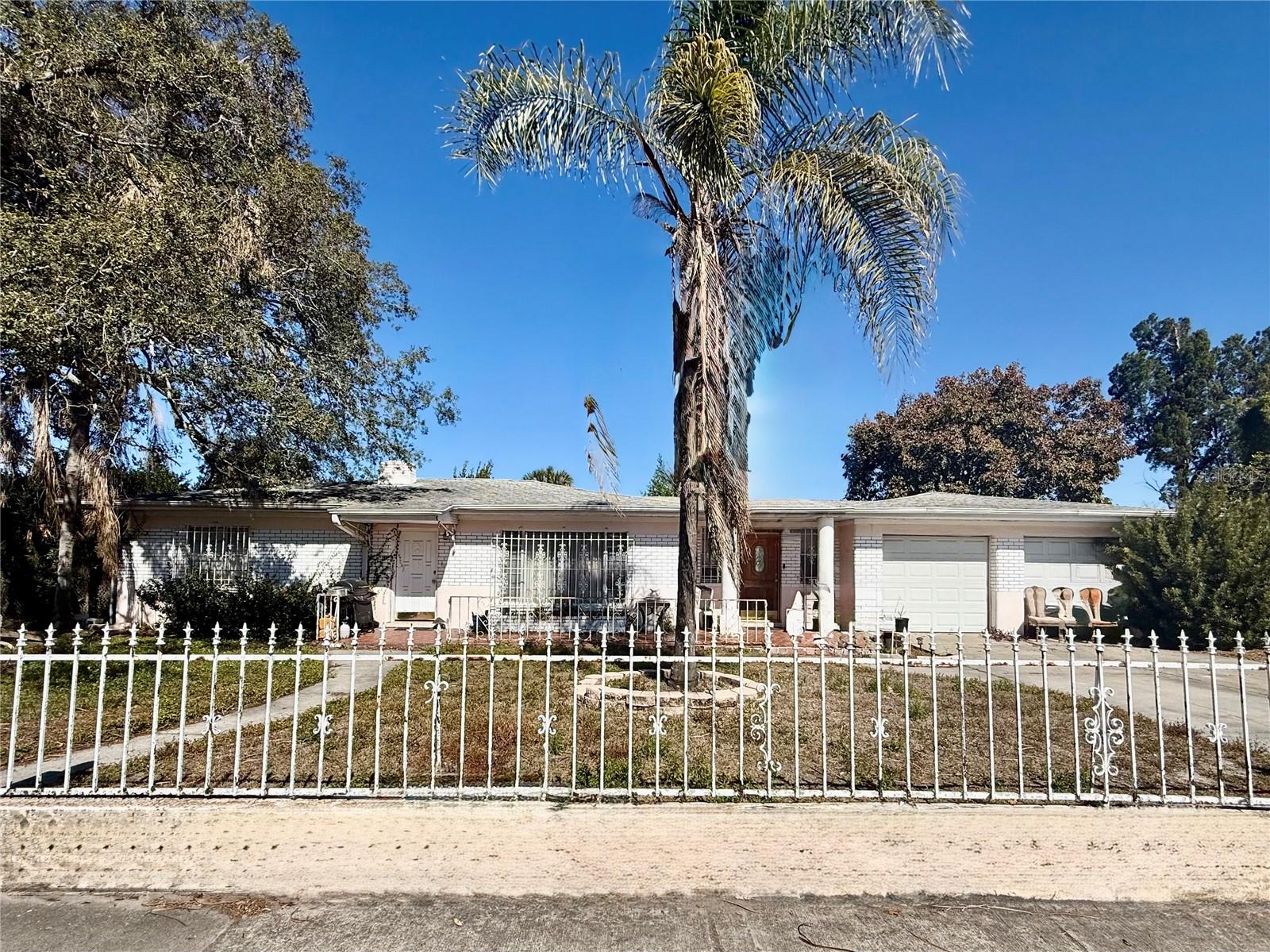 3206 E Giddens Ave, Tampa