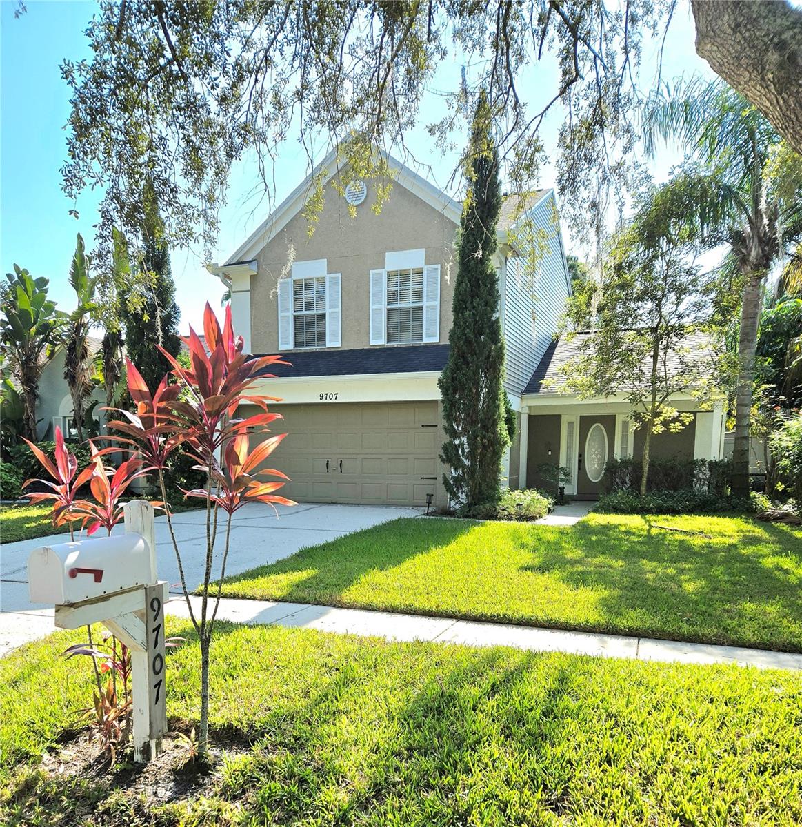 9707 Cypress Shadow Ave, Tampa