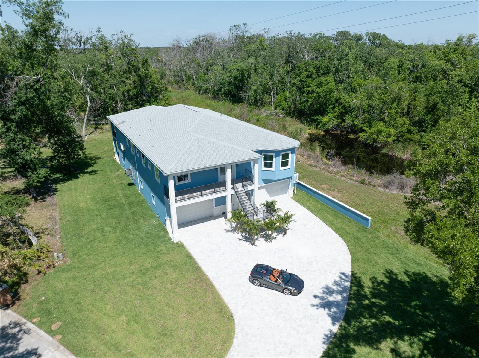 1033 Hammock Cir, Tarpon Springs