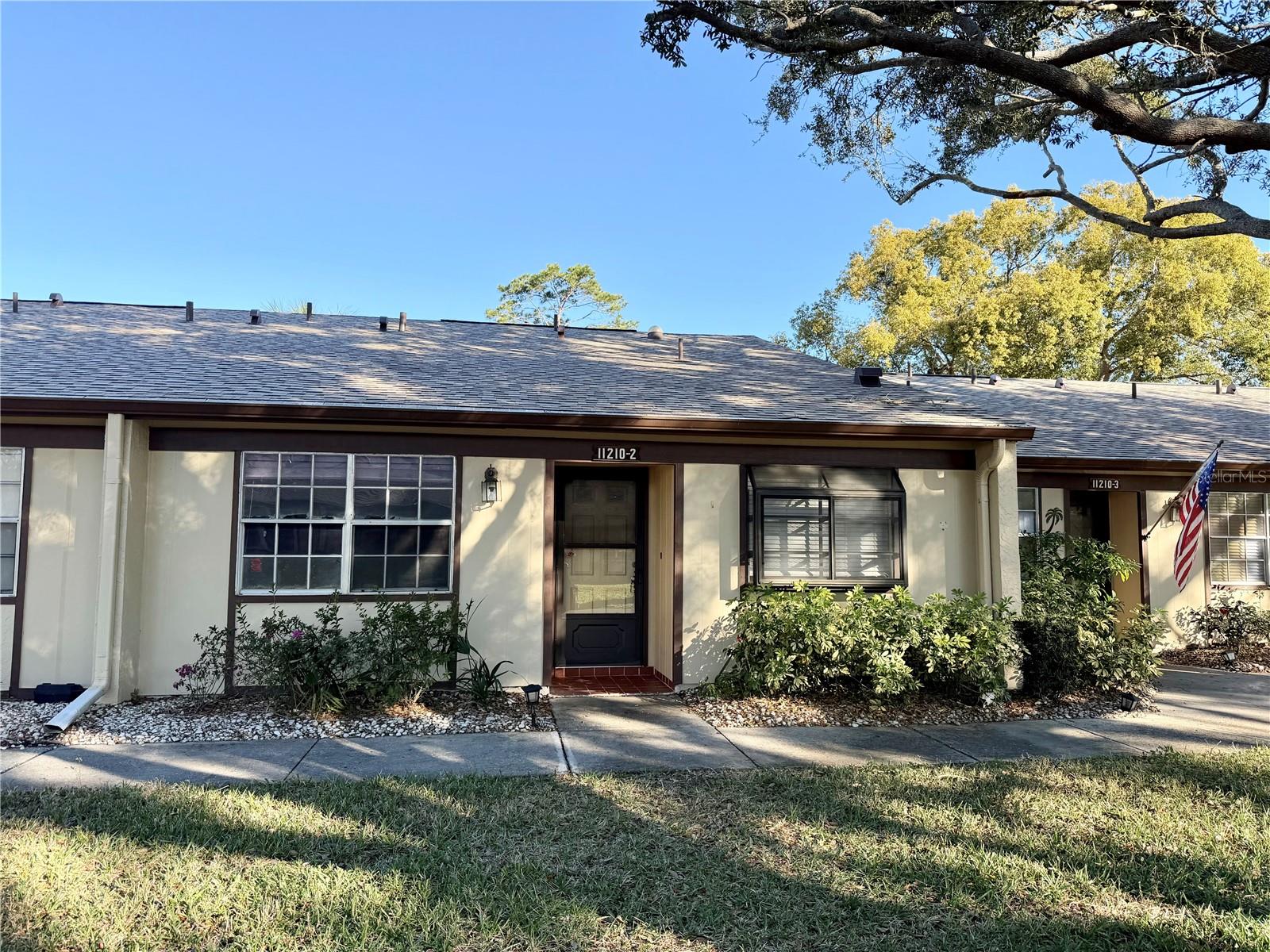 11210 Dollar Lake Dr #2, Port Richey
