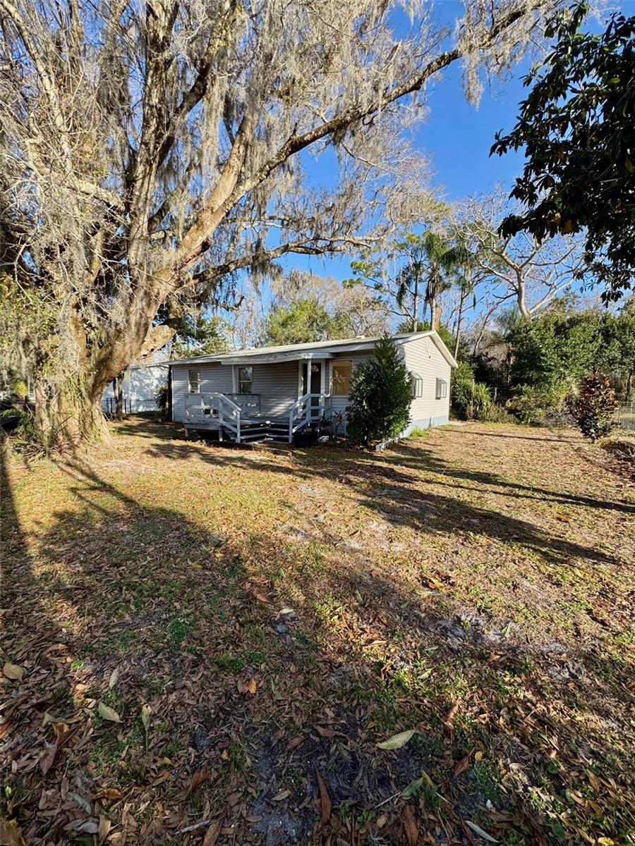 7700 Vine St, Land O Lakes