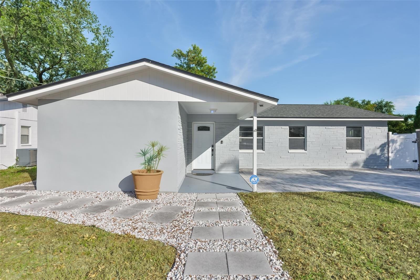 6206 S Adelia Ave, Tampa