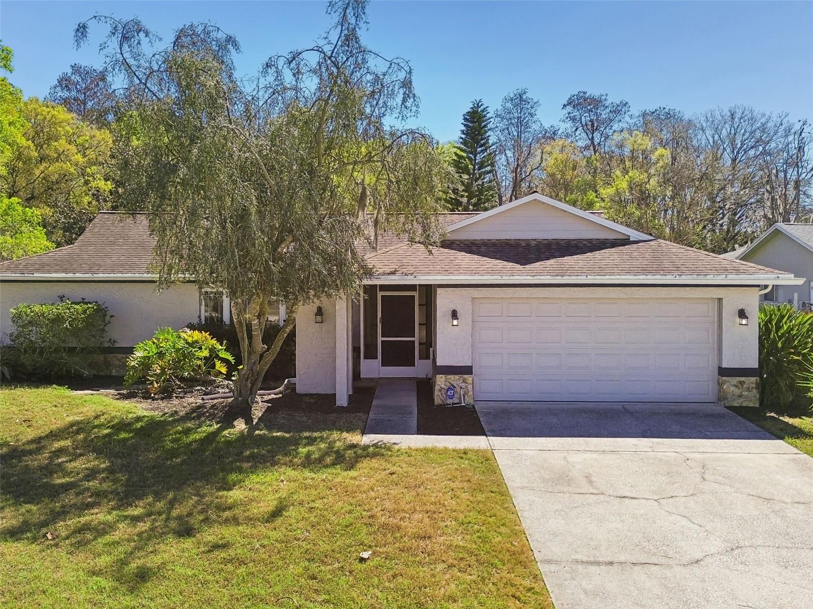 9930 Nicklaus Dr, New Port Richey