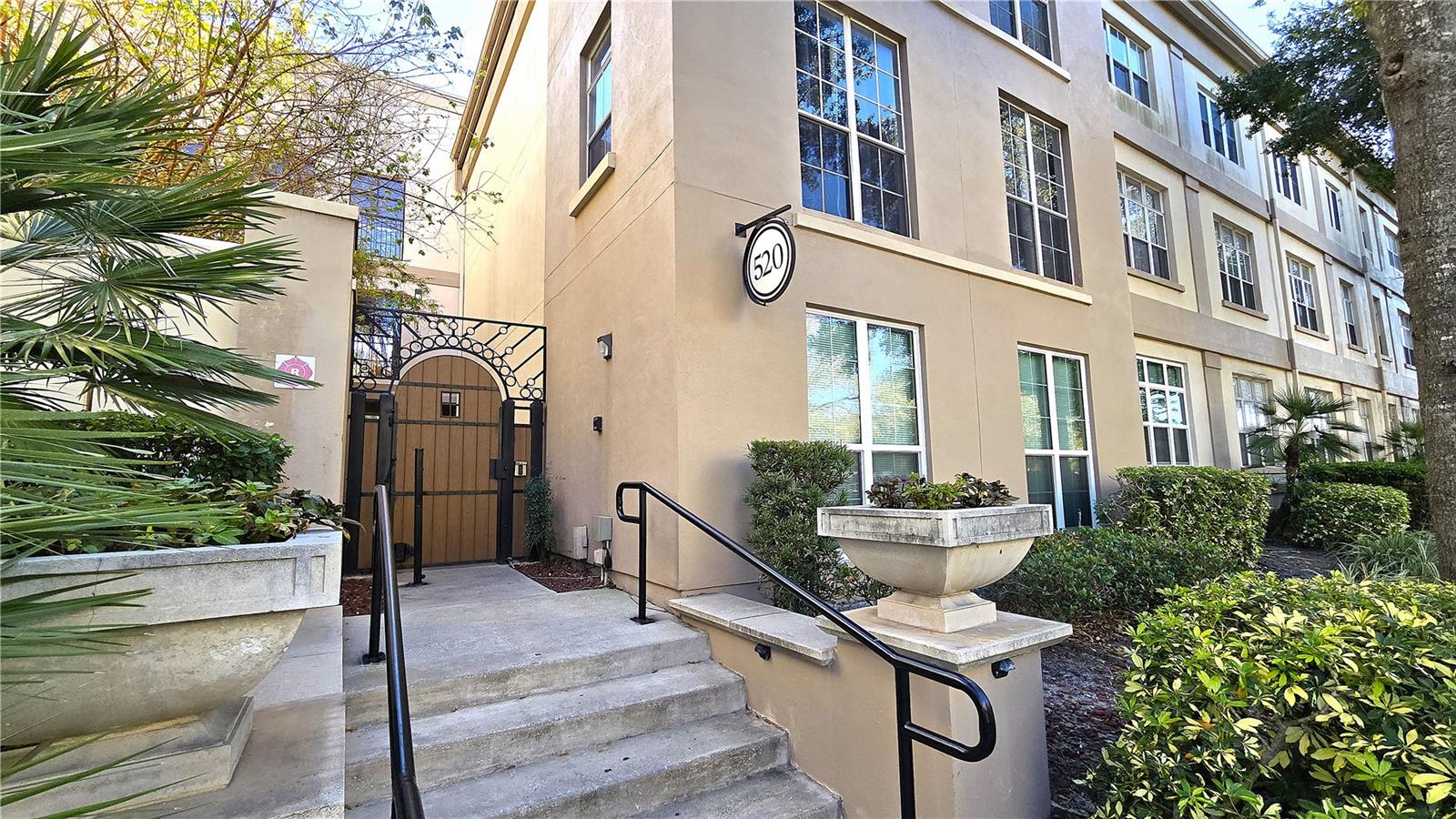 520 S Armenia Ave #1238, Tampa