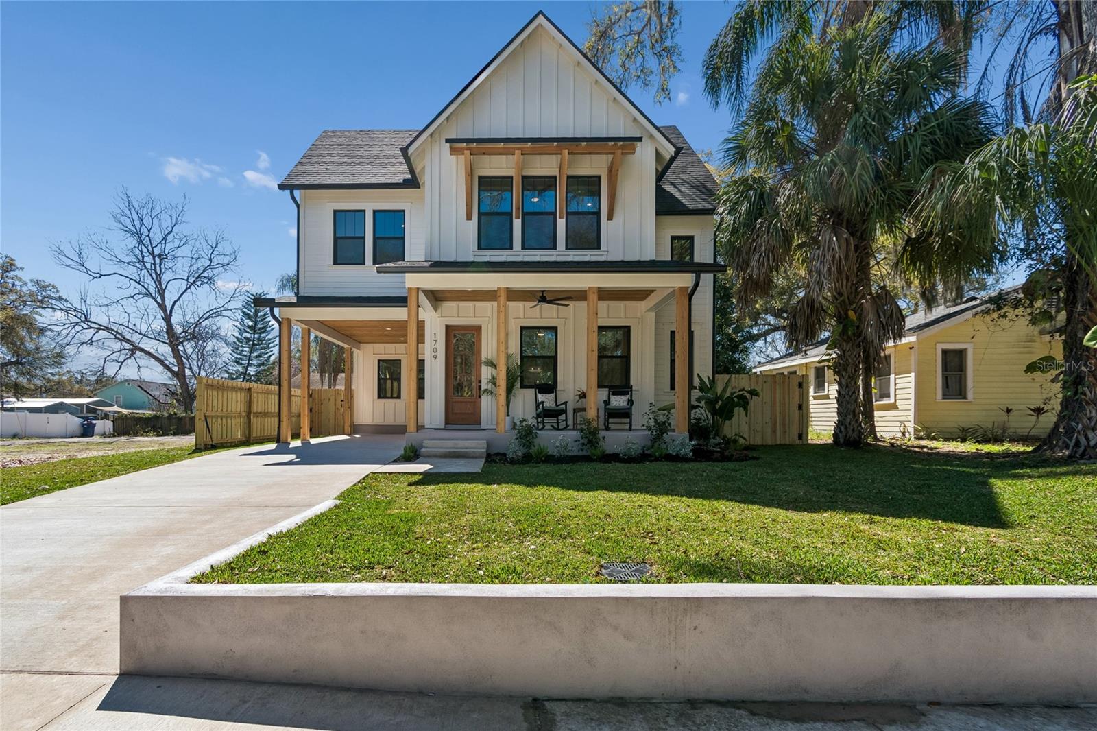1709 E Henry Ave, Tampa
