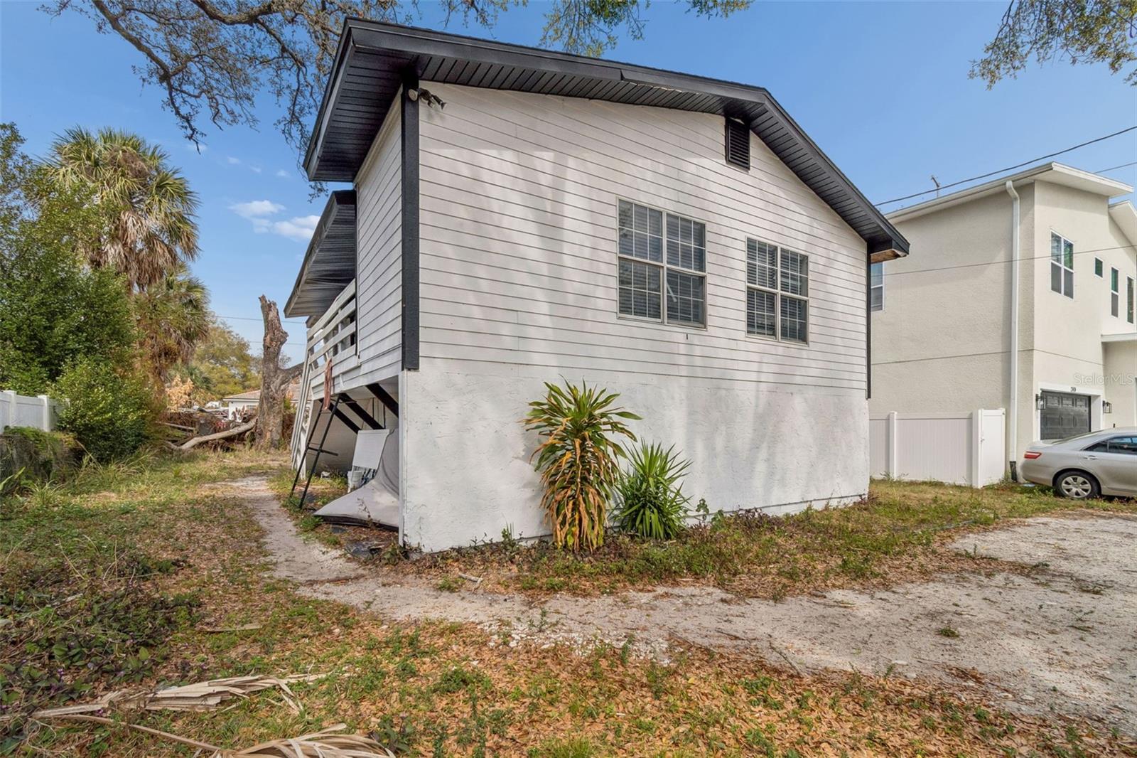 2402 Cassell St, Tampa