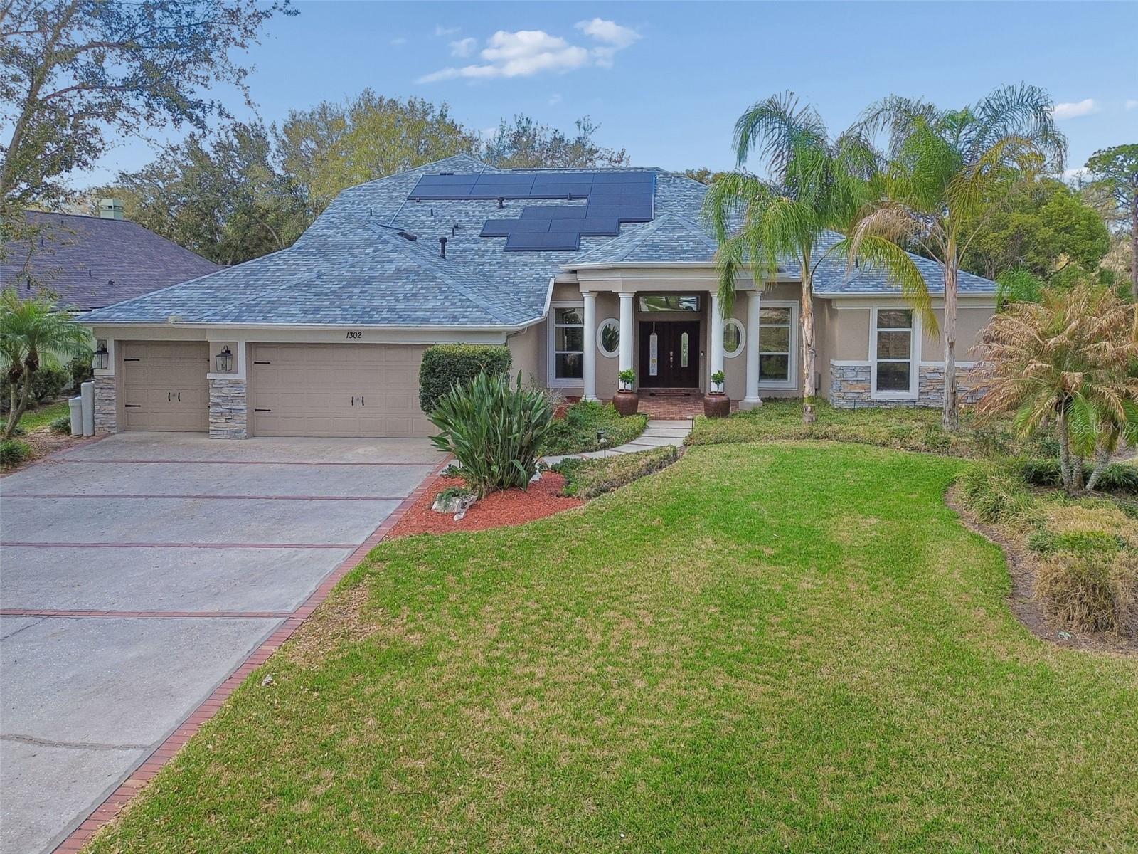 1302 Steeple Hill Ct, Brandon