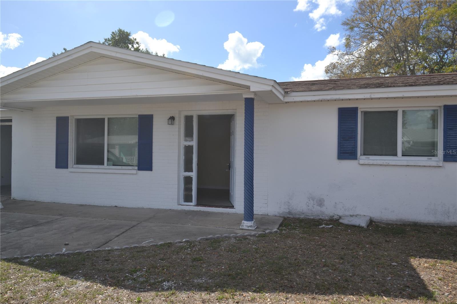 1351 Whitehall Ln, Holiday