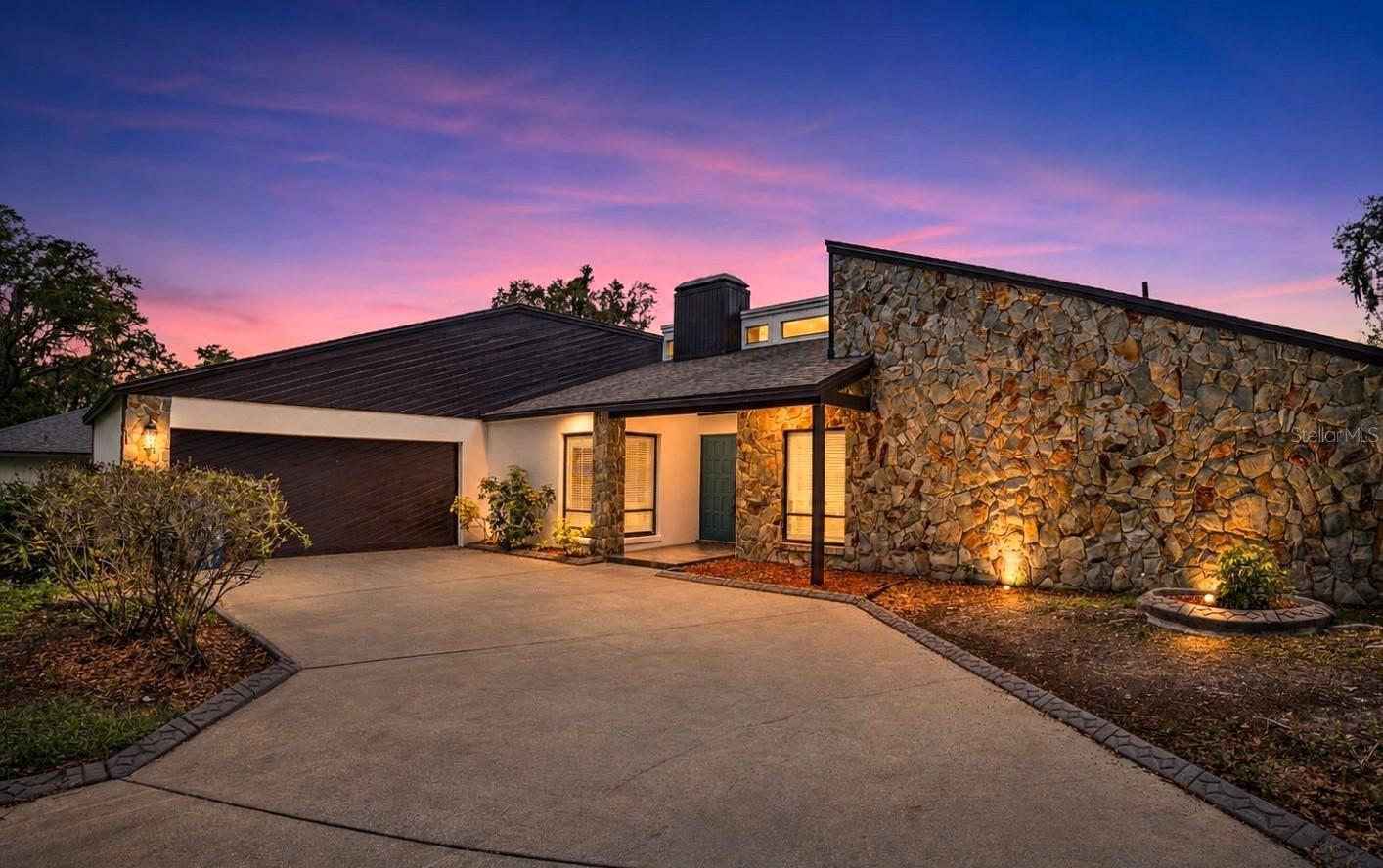 3033 Wister Cir, Valrico