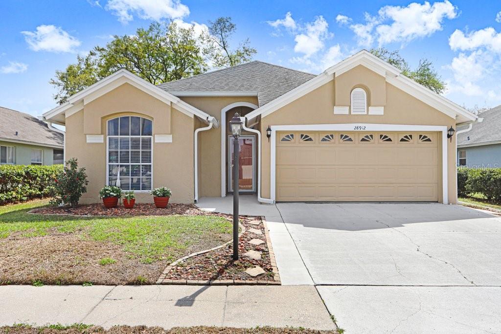 28912 Burke Mill Pl, Wesley Chapel