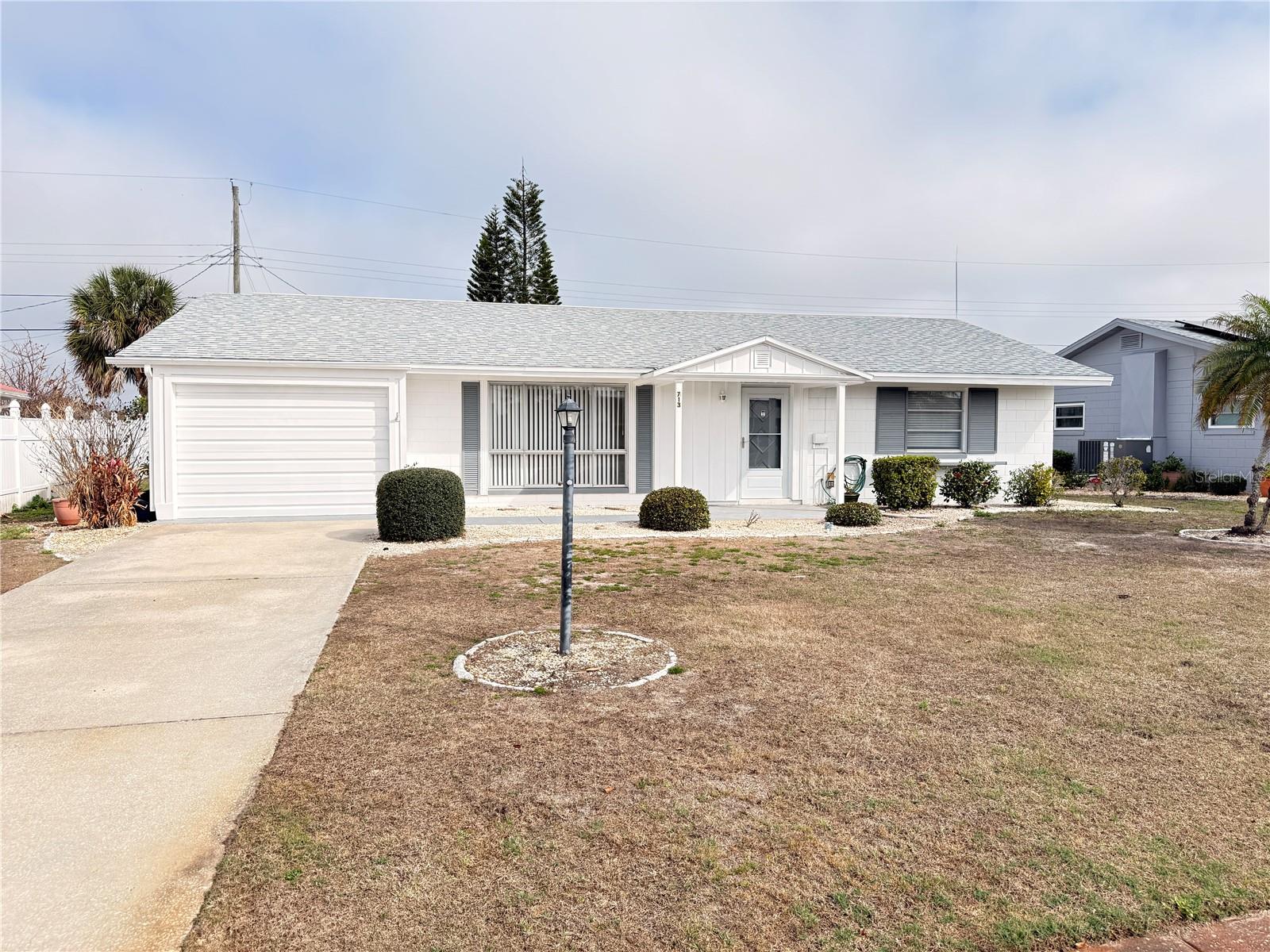 713 Thunderbird Ave, Sun City Center