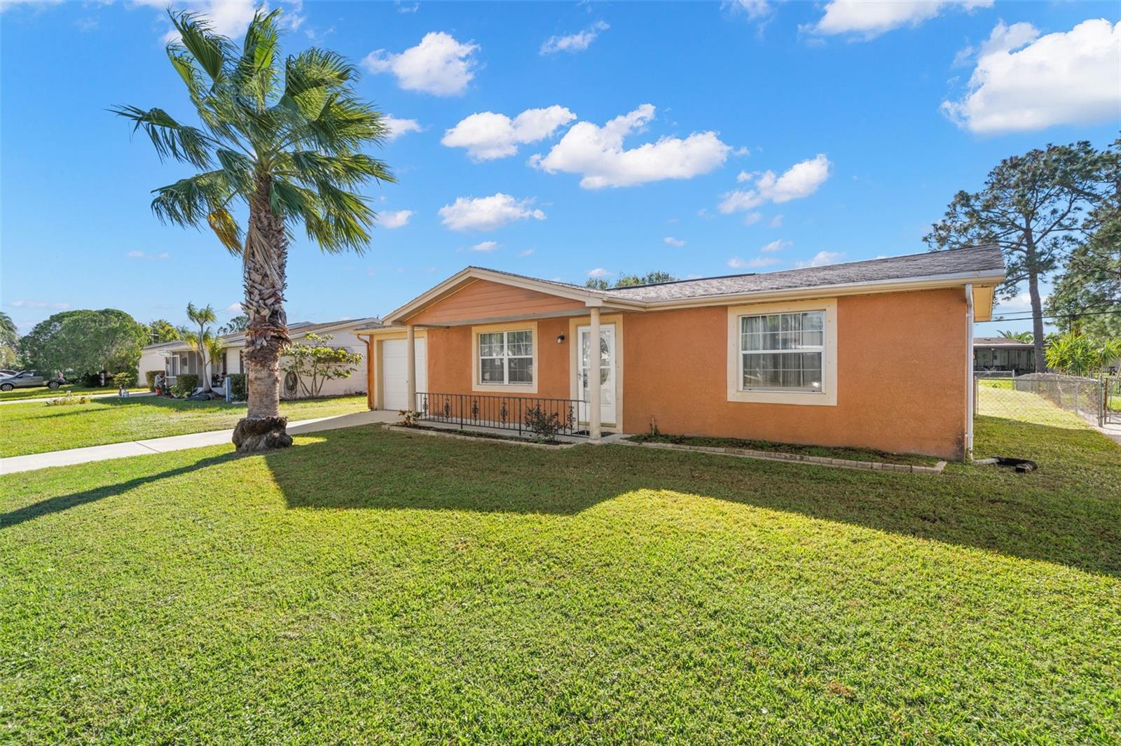 4642 Eastwood Ln, Holiday