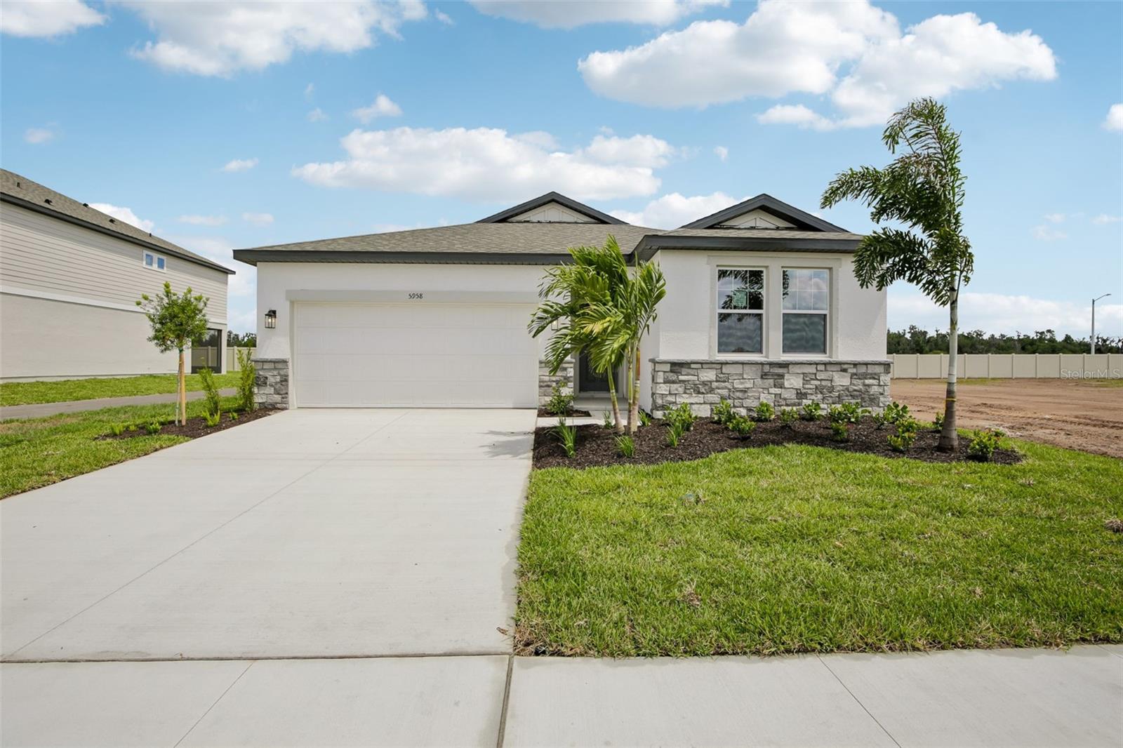 5958 Fresh Flora Dr, Wimauma