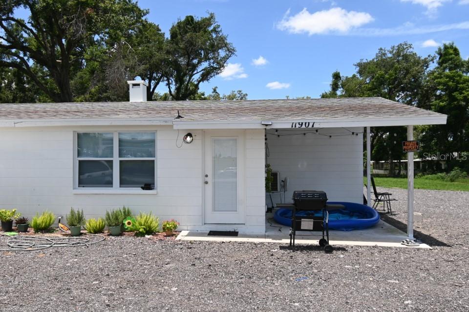 11907 Frontage Rd, Dade City