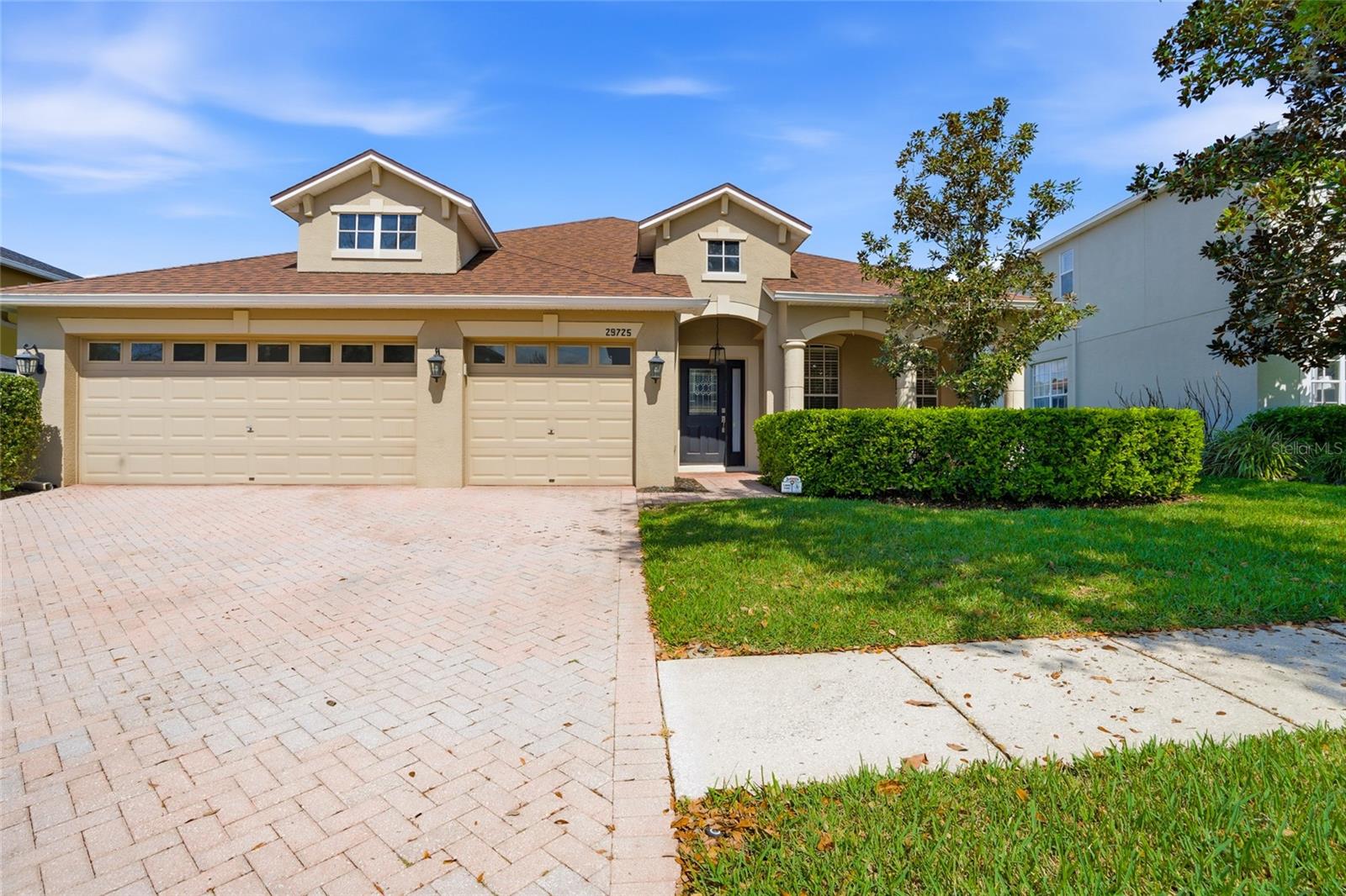 29725 Cedar Waxwing Dr, Wesley Chapel