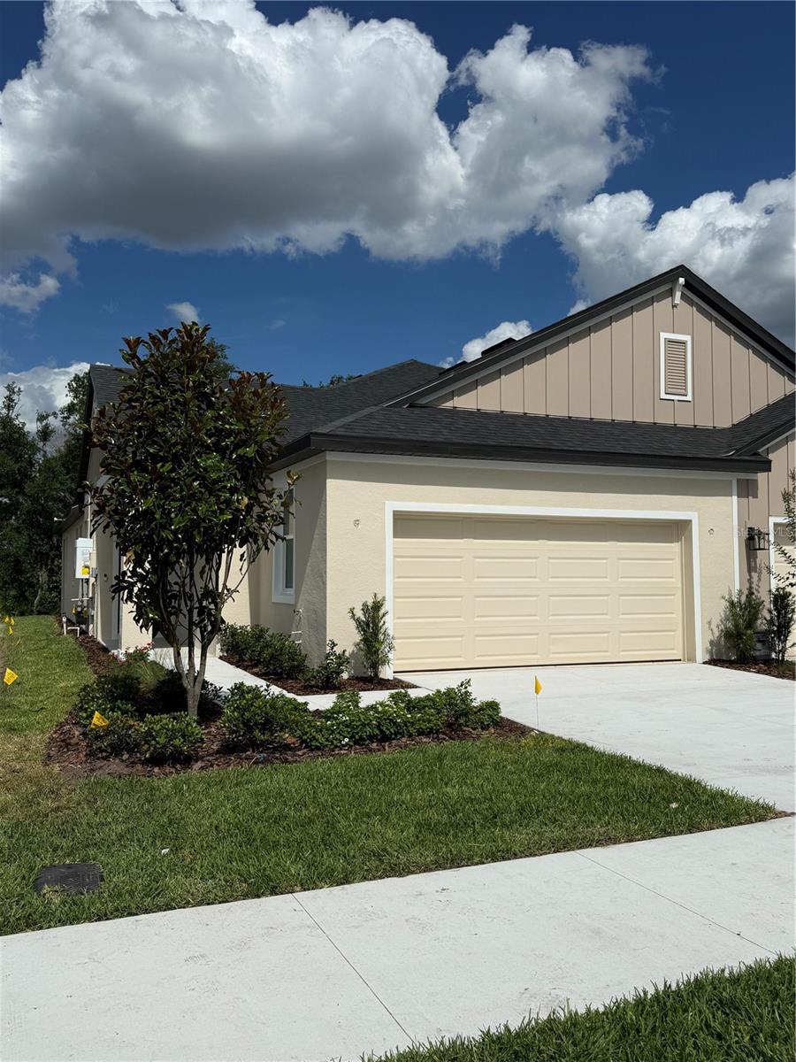 3695 Nandina Cir, Sun City Center