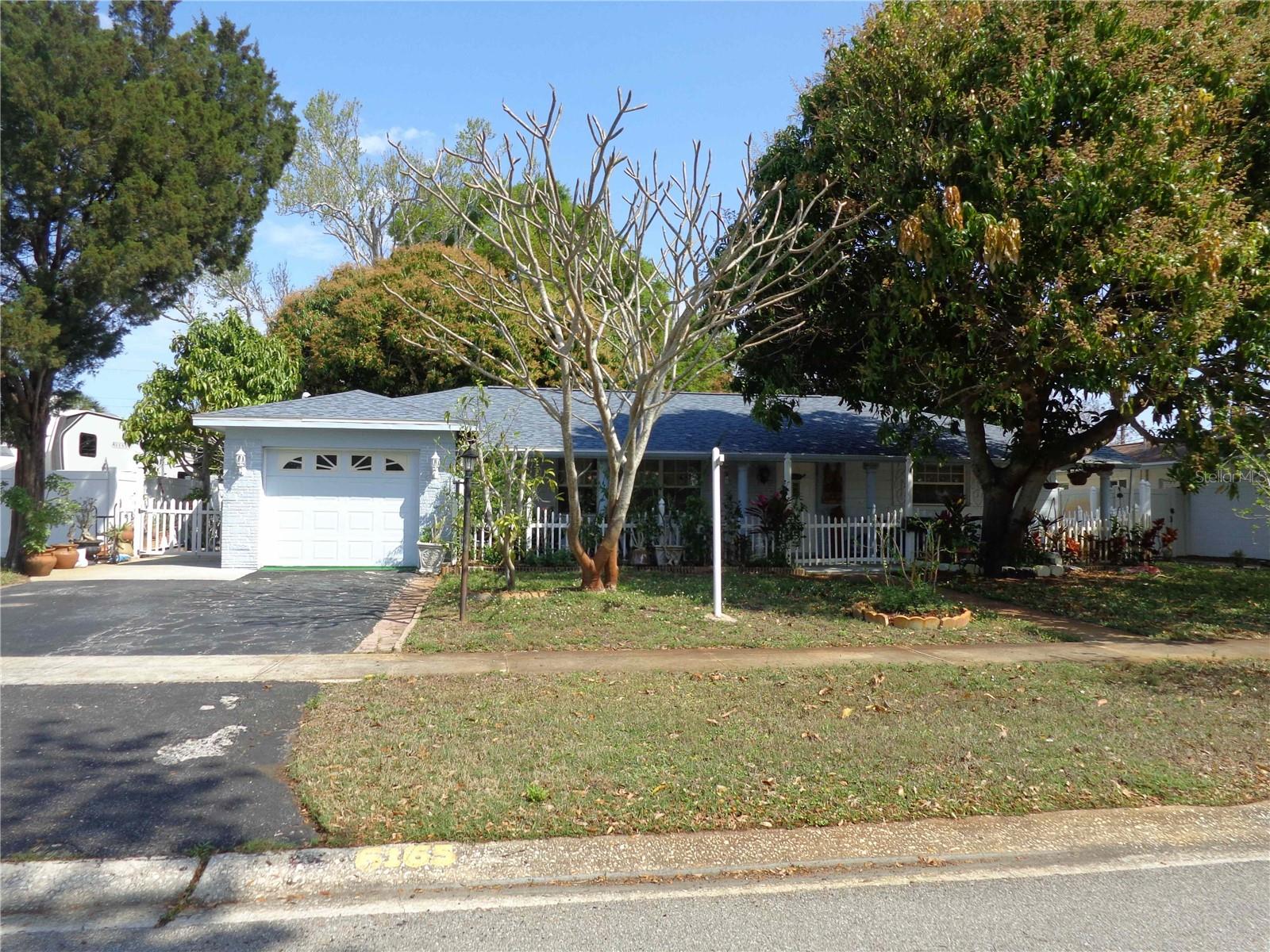 6165 26th Ave N, St Petersburg