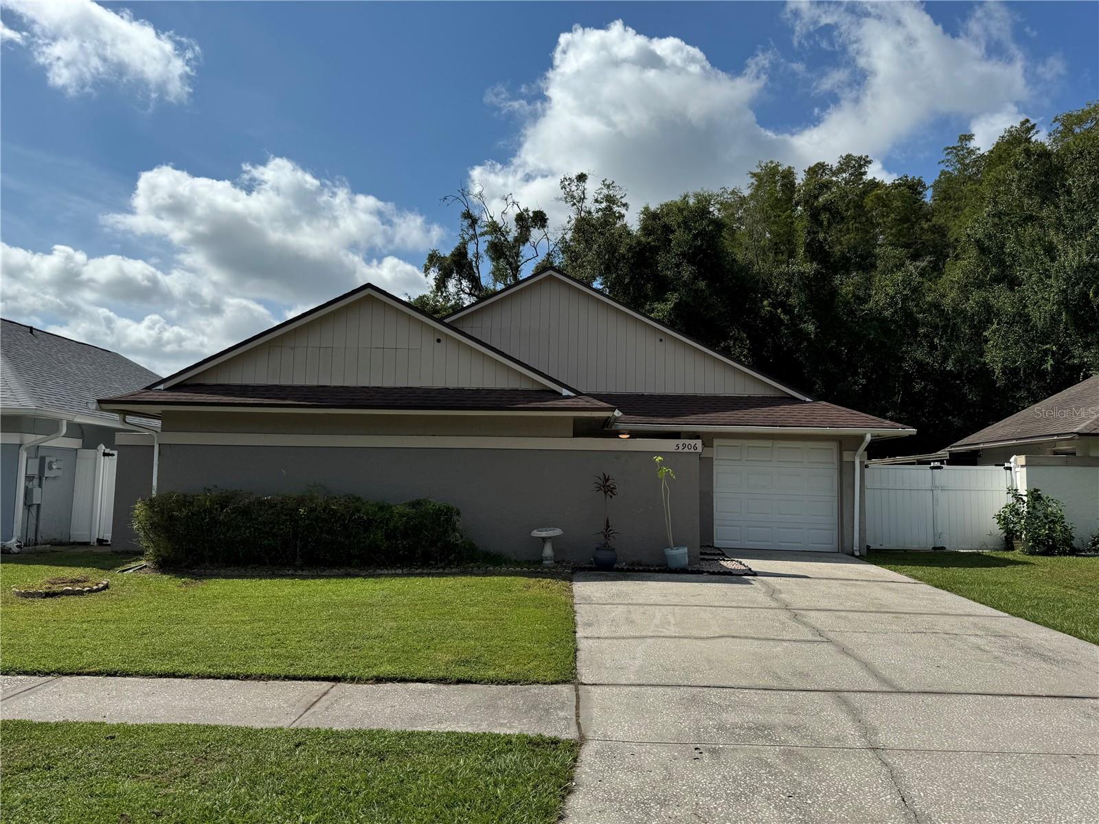 5906 Birchwood Dr, Tampa