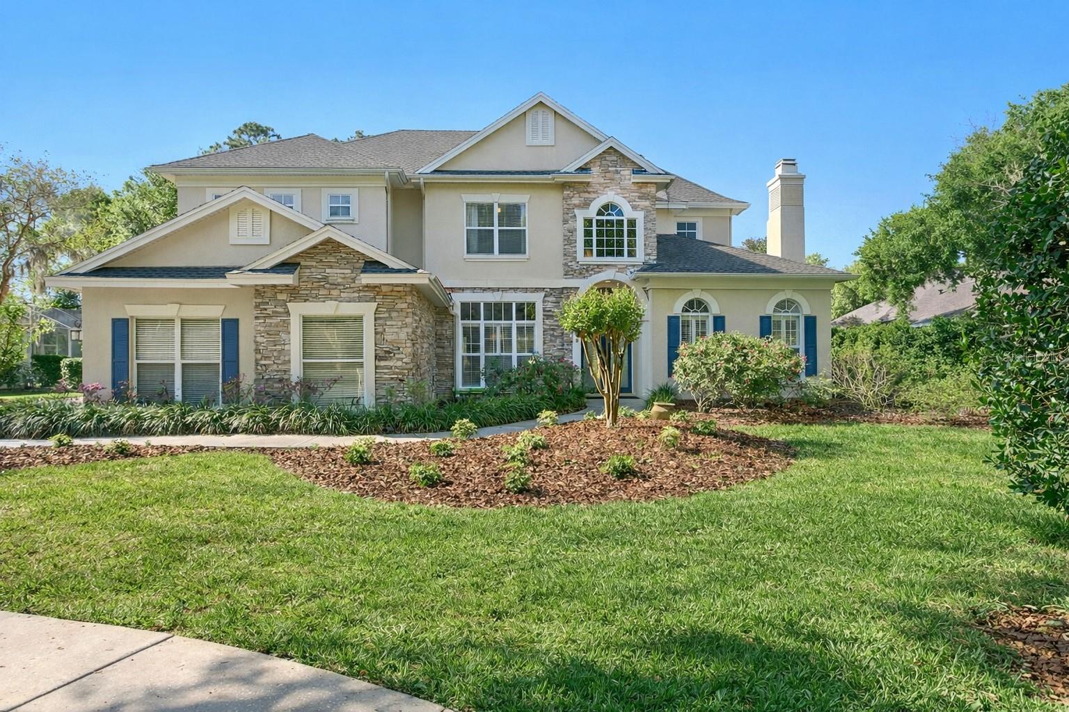 18008 Pinnacle Ct, Tampa