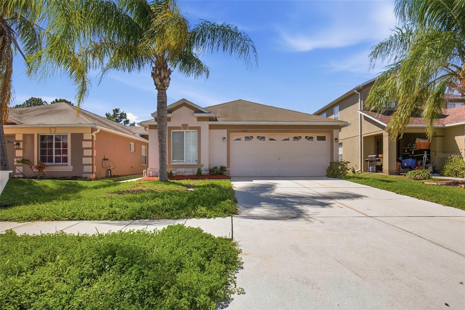 6821 Aramon Ct, Wesley Chapel