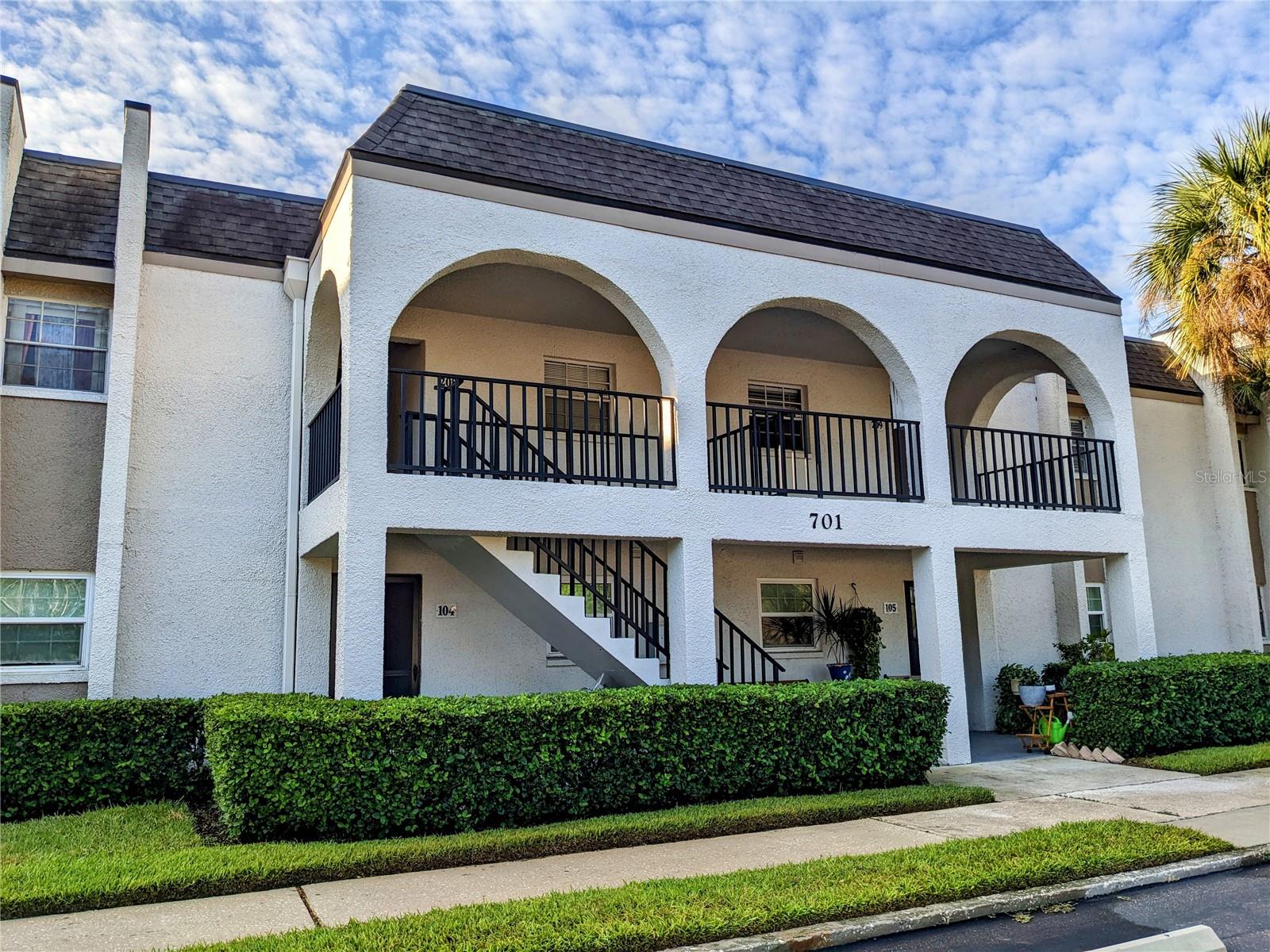 701 Russell Ln #209, Brandon