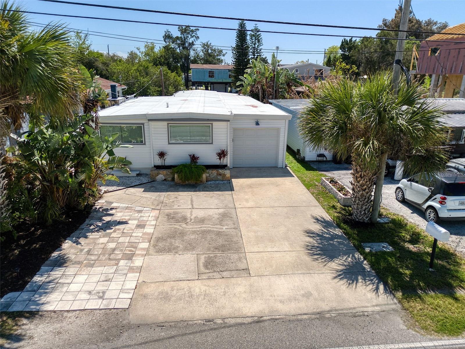 6820 Sea Ranch Dr, Hudson