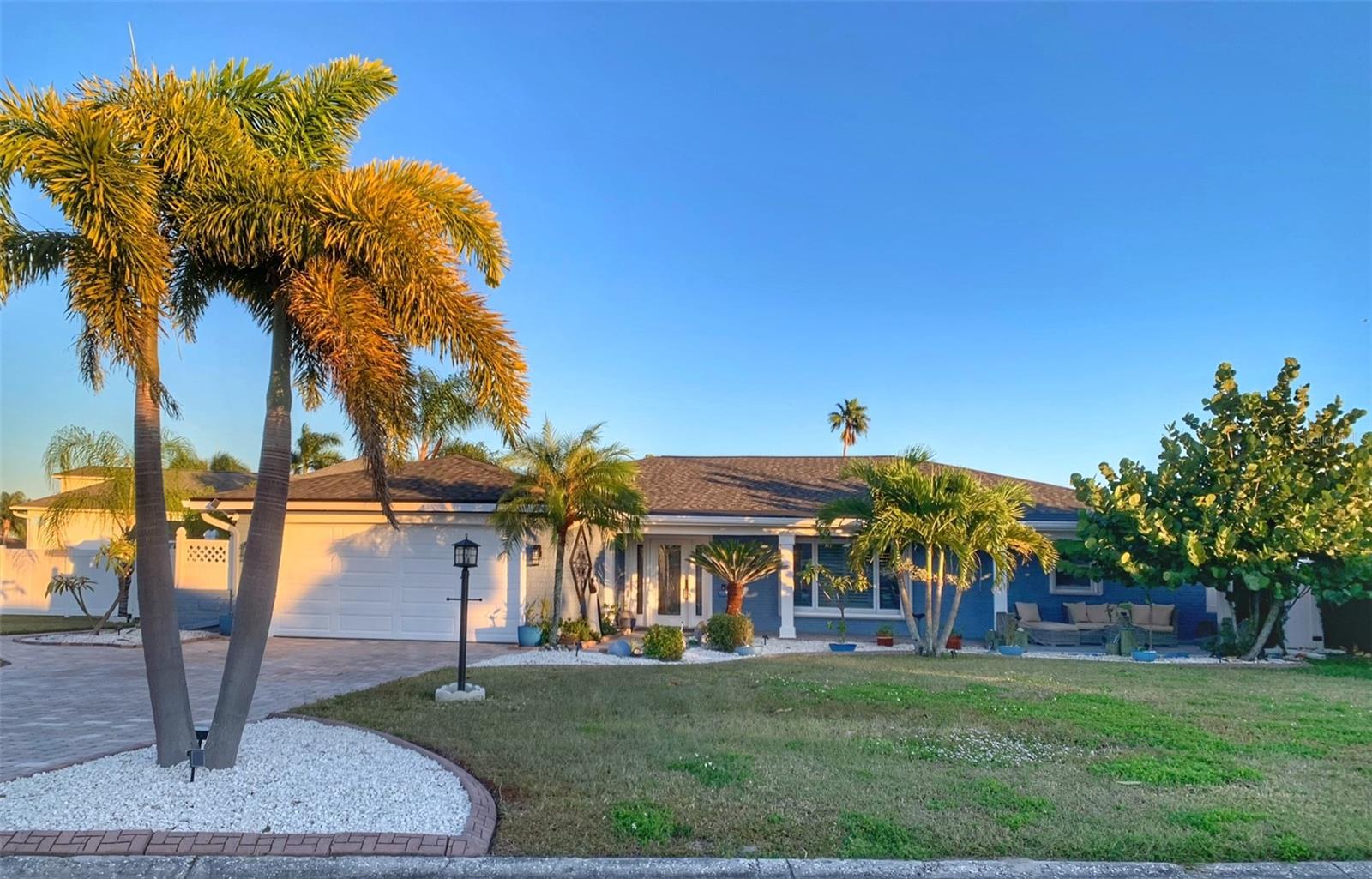 6317 Wisteria Lane, Apollo Beach