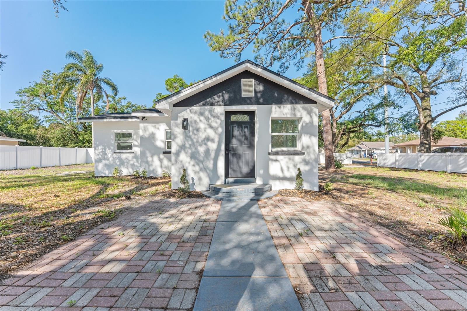 10124 N Hyacinth Ave, Tampa