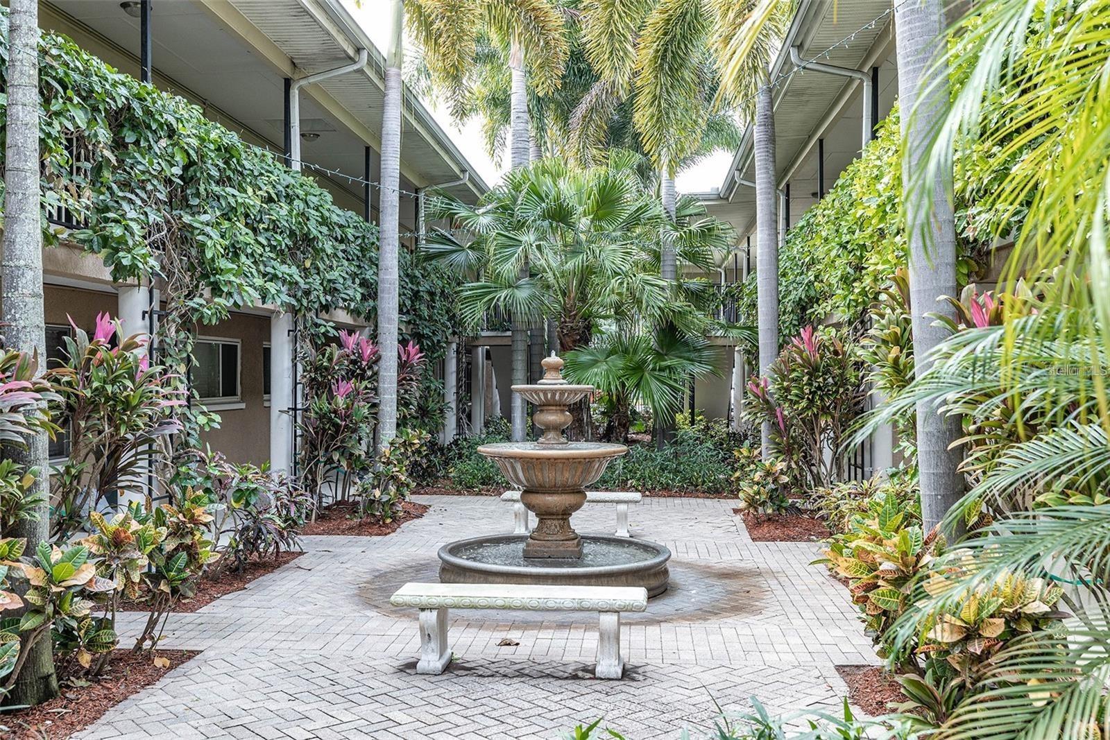 212 S Church Ave #208, Tampa