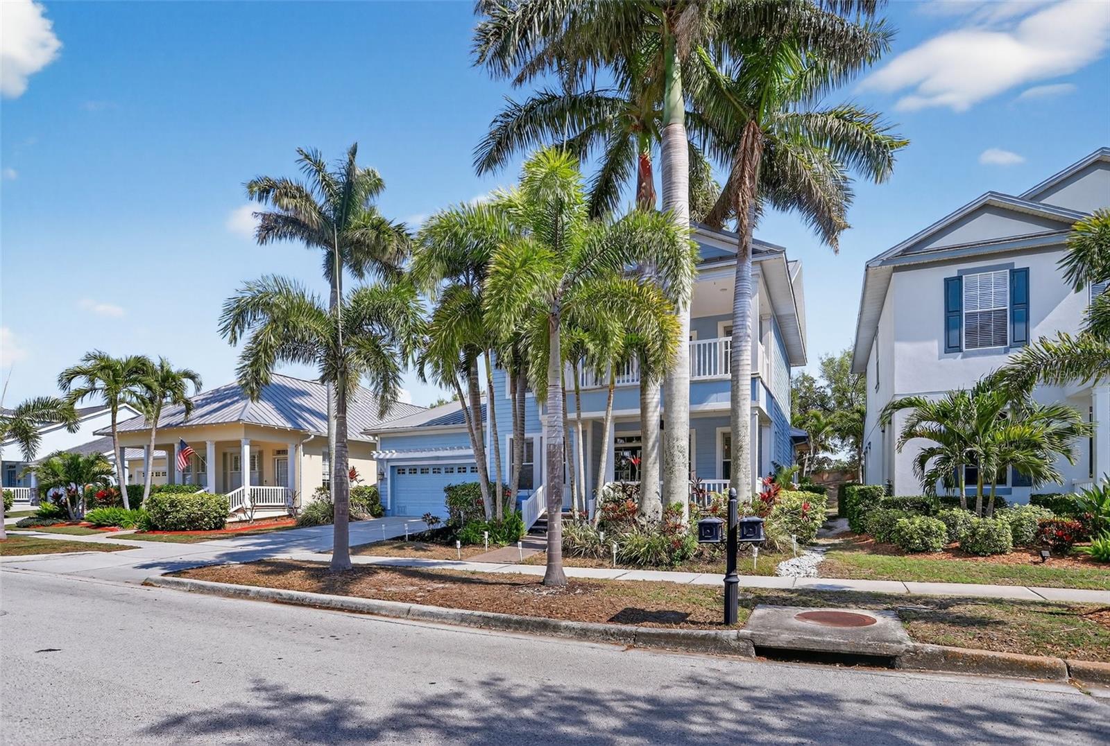 416 Manns Harbor Dr, Apollo Beach
