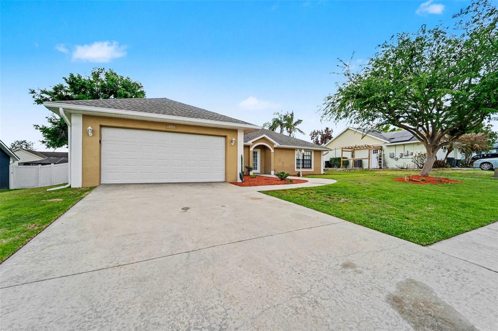 38820 Berta Dr, Zephyrhills