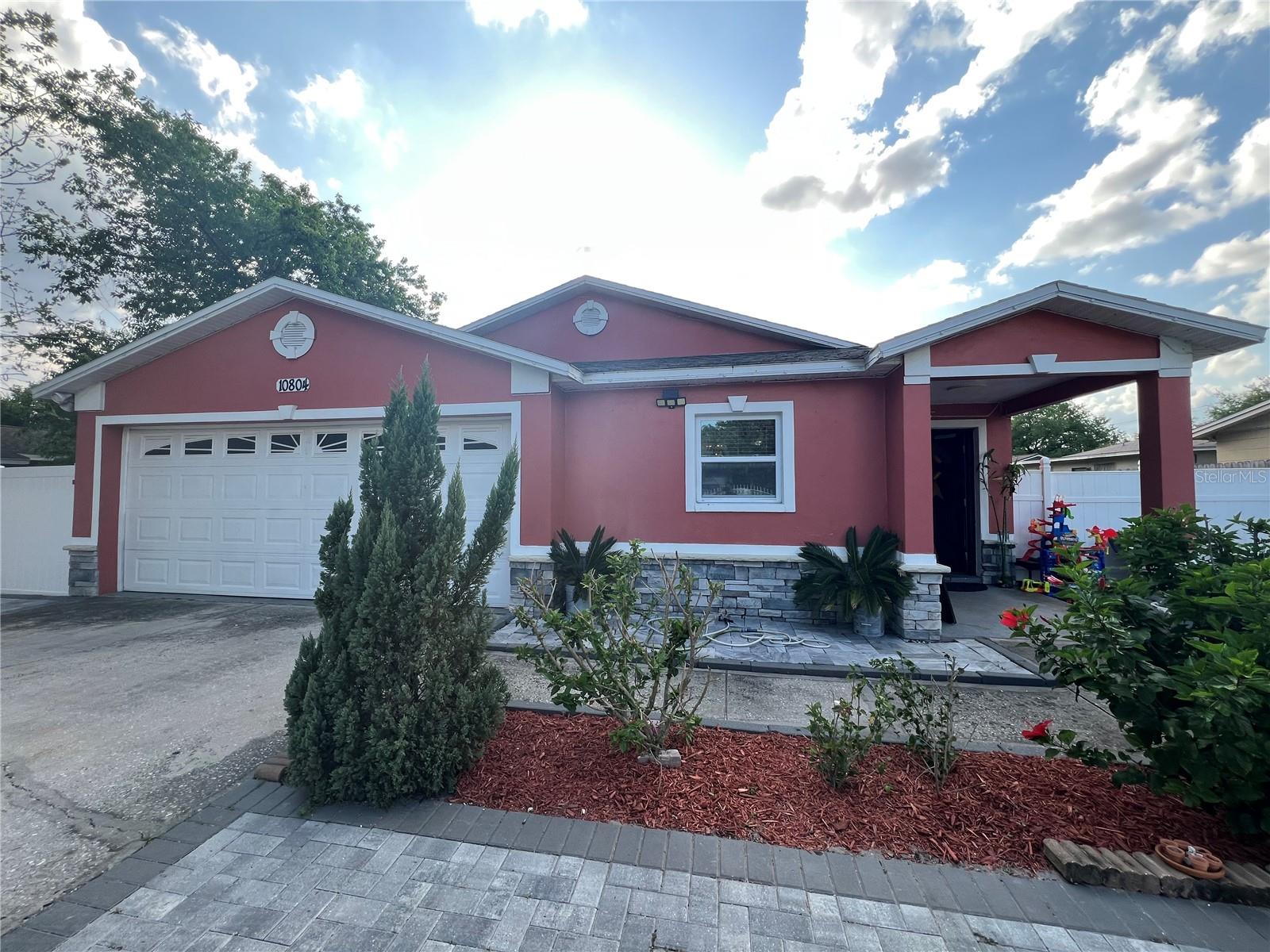 10804 N Myrtle St, Tampa