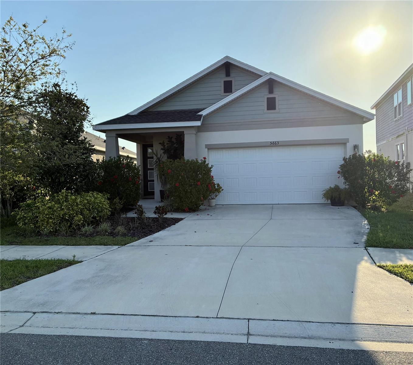 5663 Del Coronado Dr, Apollo Beach
