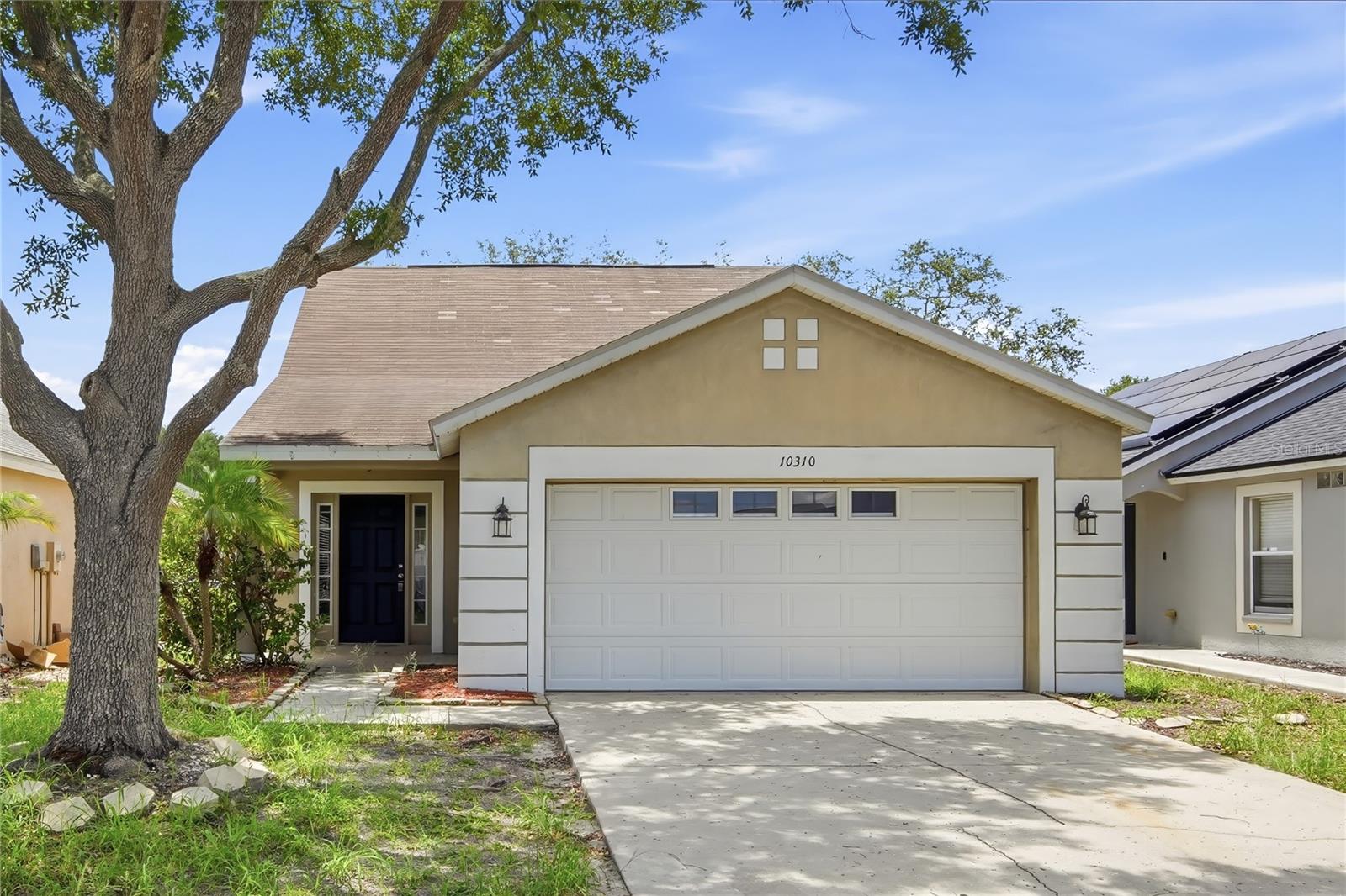 10310 Lakeside Vista Dr, Riverview