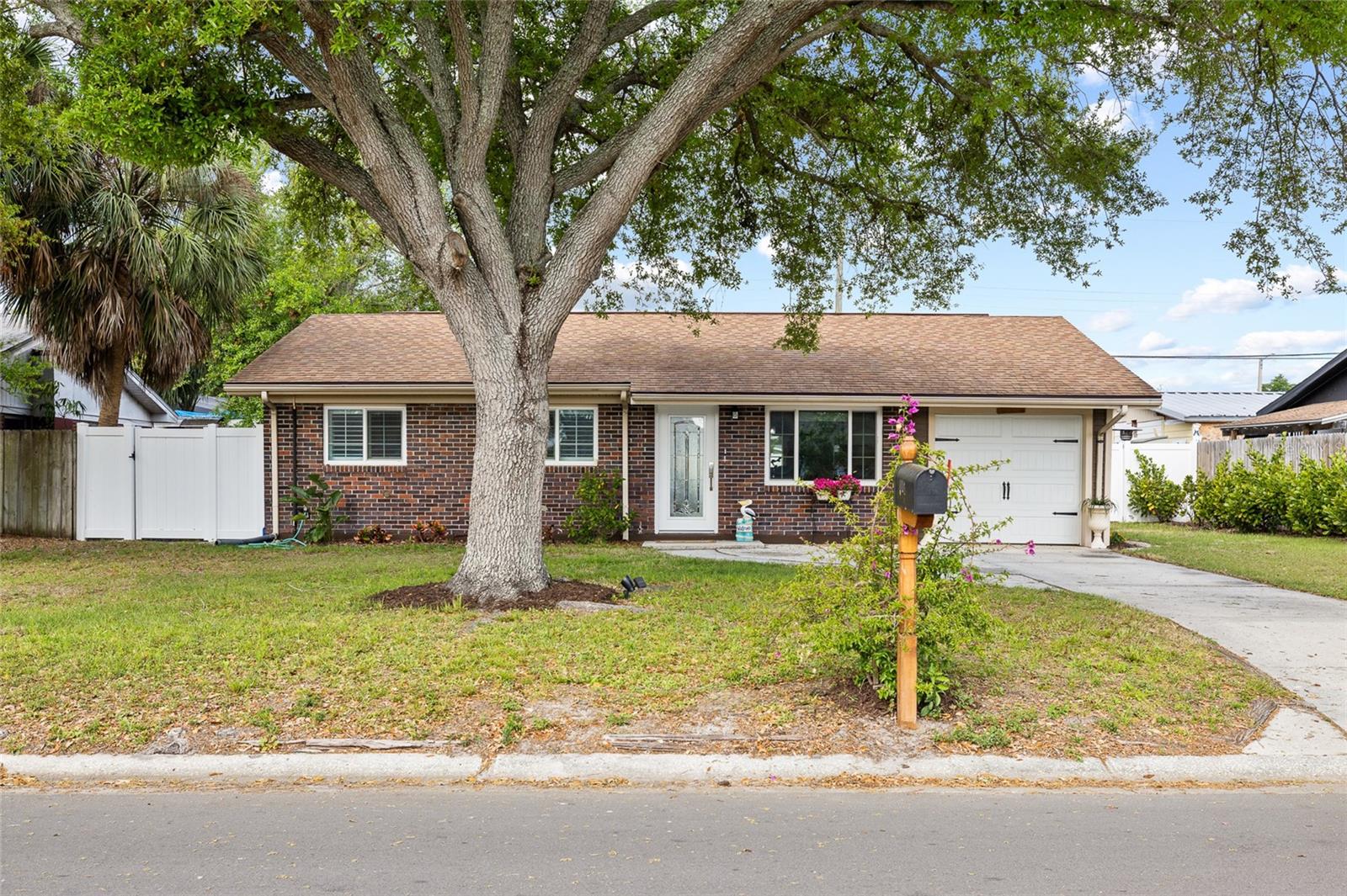 4504 Dreisler St, Tampa