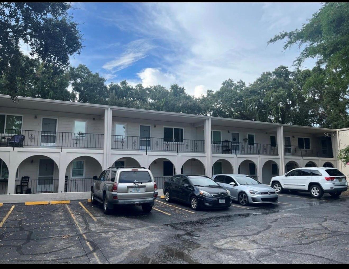 2319 W Bristol Ave #103, Tampa