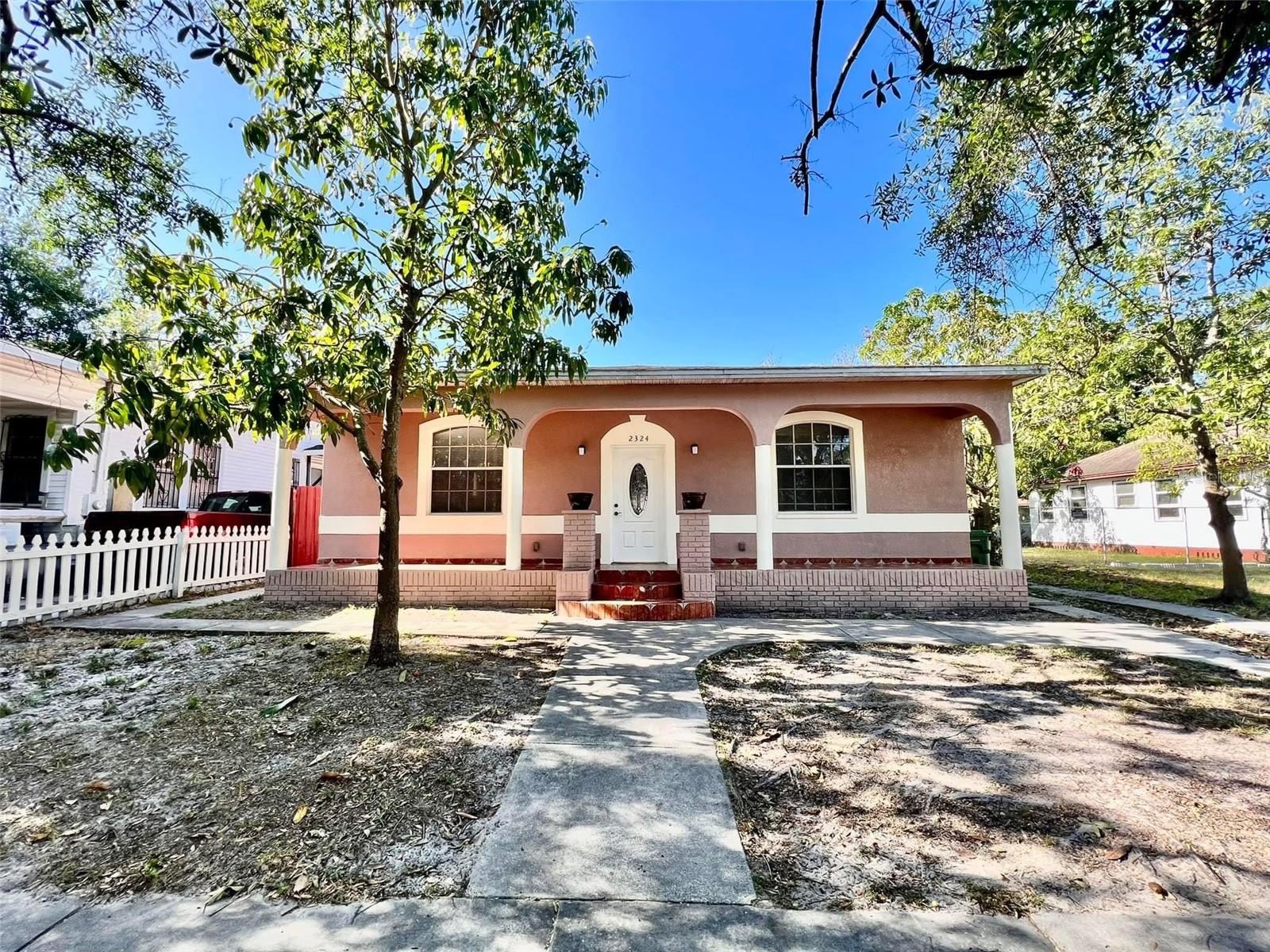 2324 W Palmetto St, Tampa