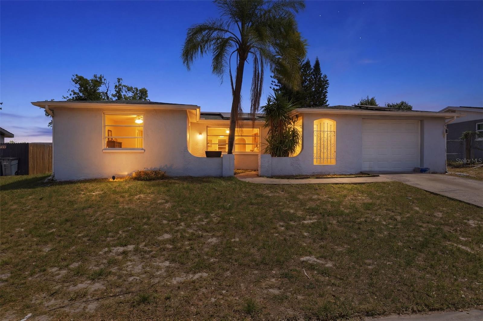 9720 Rainbow Ln, Port Richey