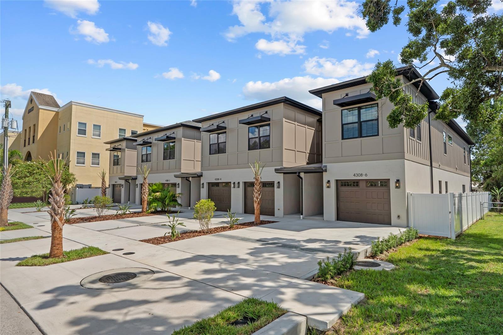 4308 W Gray St #3, Tampa