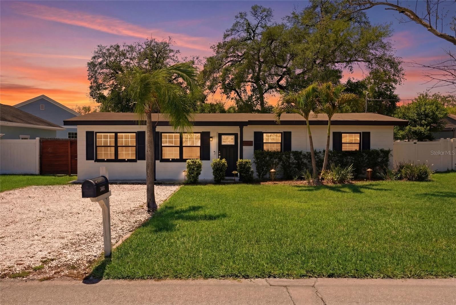 3412 W Bay Ave, Tampa