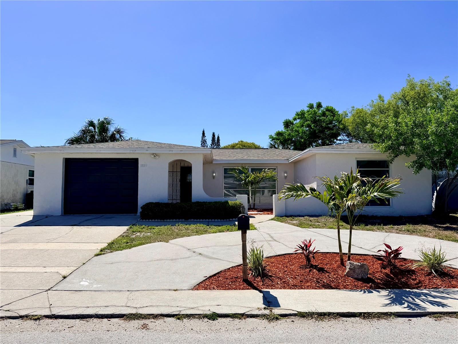 10019 Sleepy Hollow Ln, Port Richey