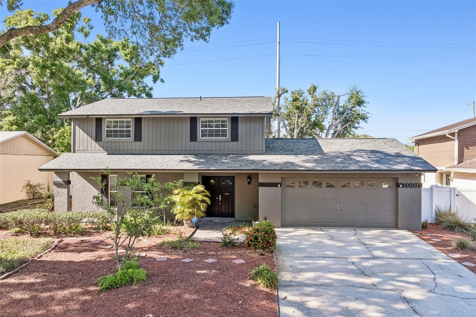 7001 Summerbridge Dr, Tampa