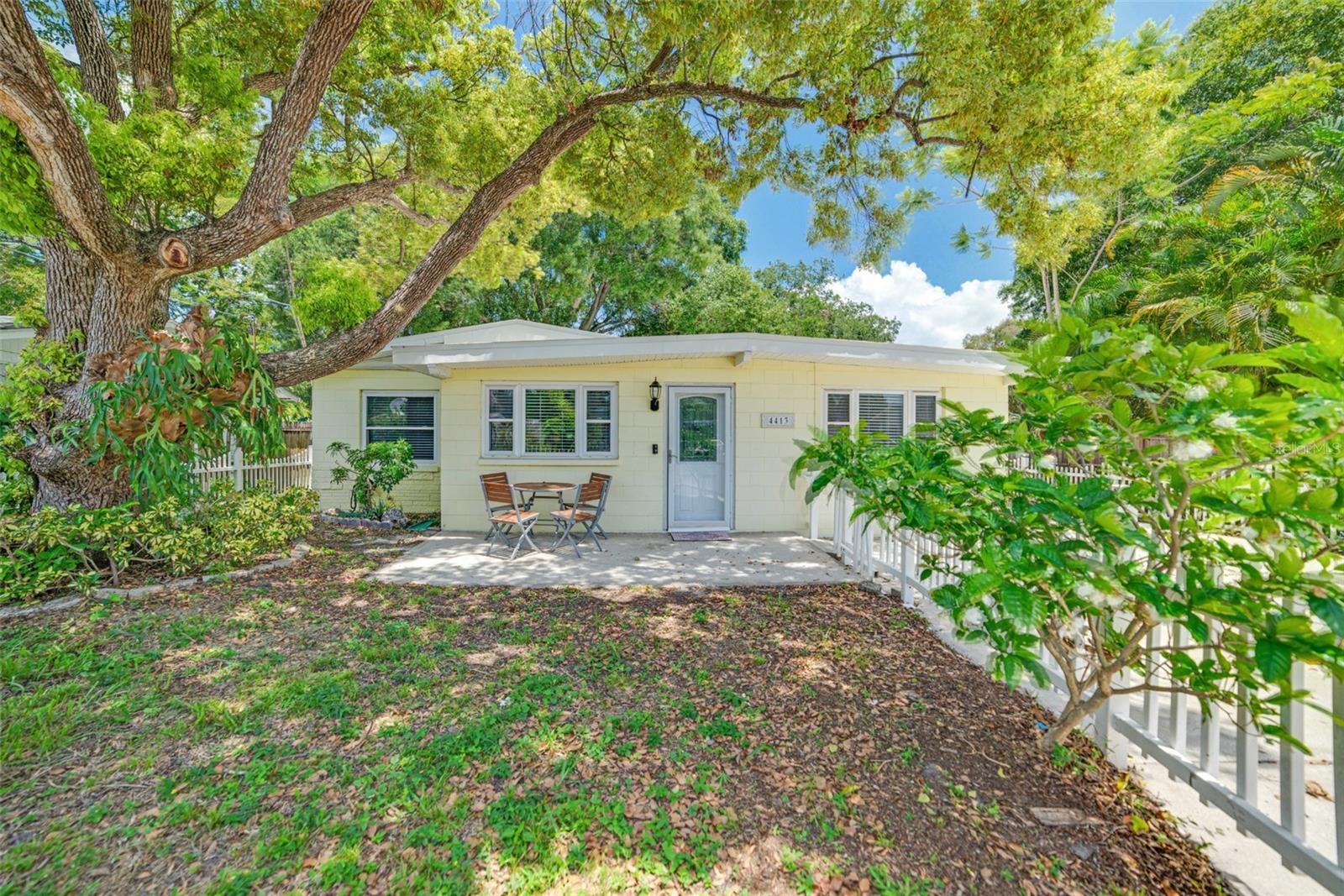 4413 W Rogers Ave, Tampa