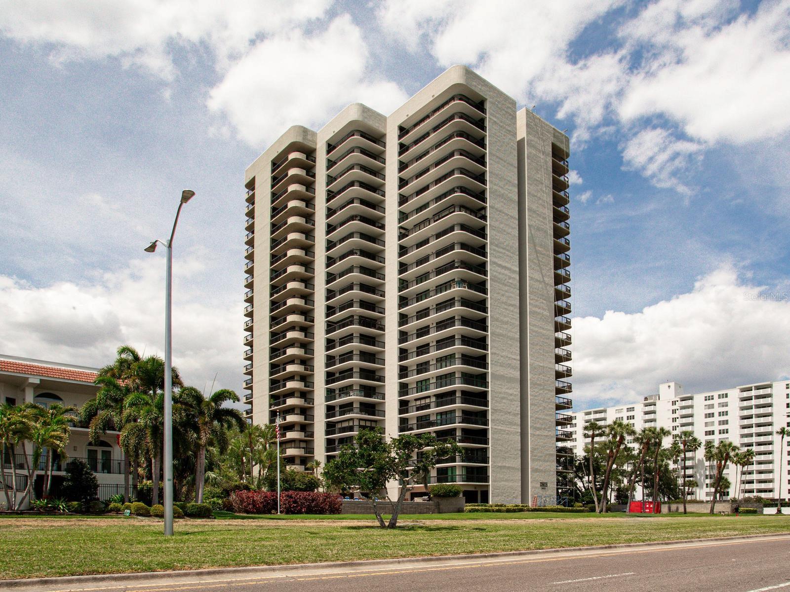 2413 Bayshore Blvd #201, Tampa