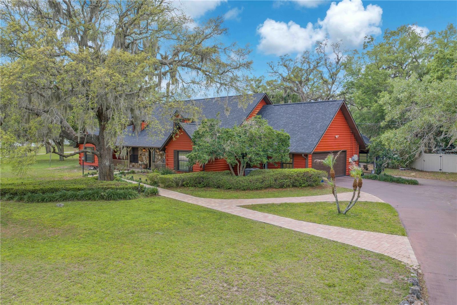 11209 Donneymoor Dr, Riverview