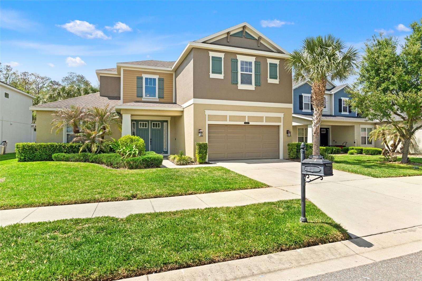 8853 Bella Vita Cir, Land O Lakes