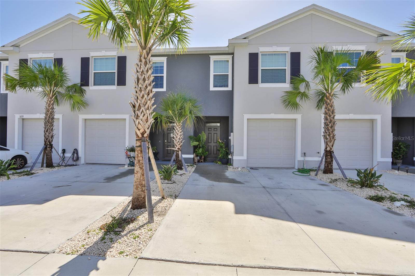 3225 Pleasant Willow Ct, Brandon