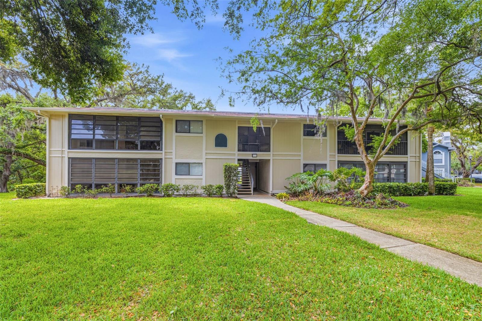 6015 Laketree Ln #b, Temple Terrace