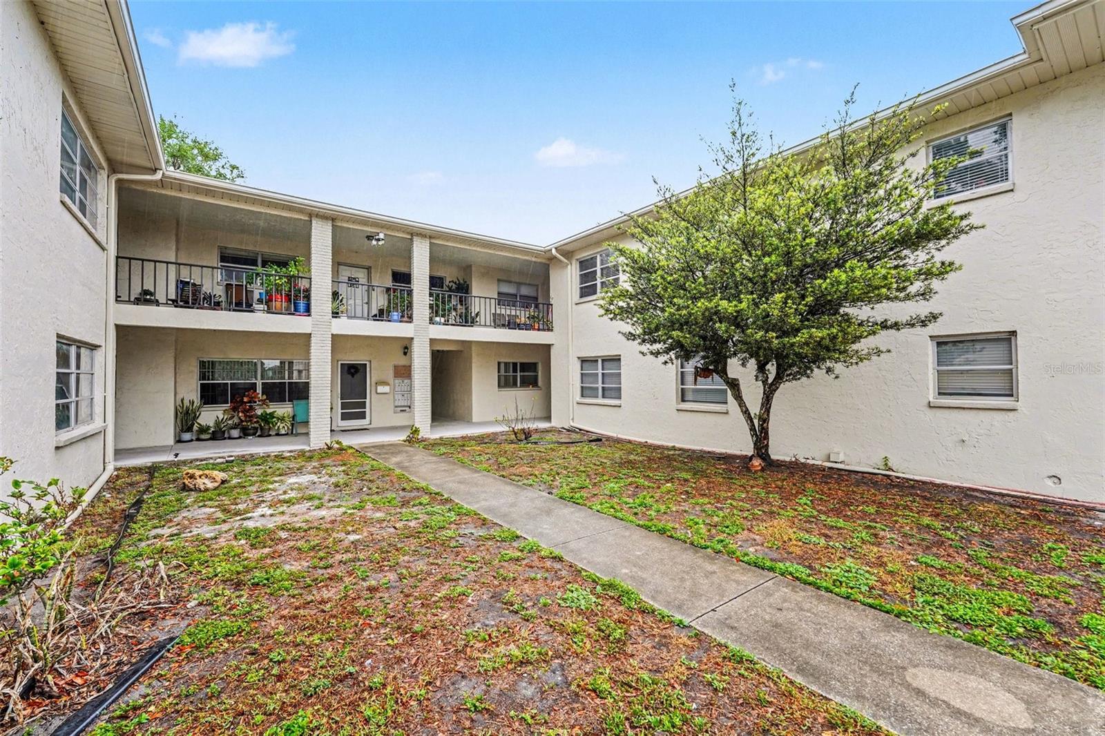 5051 75th Ave N #4, Pinellas Park