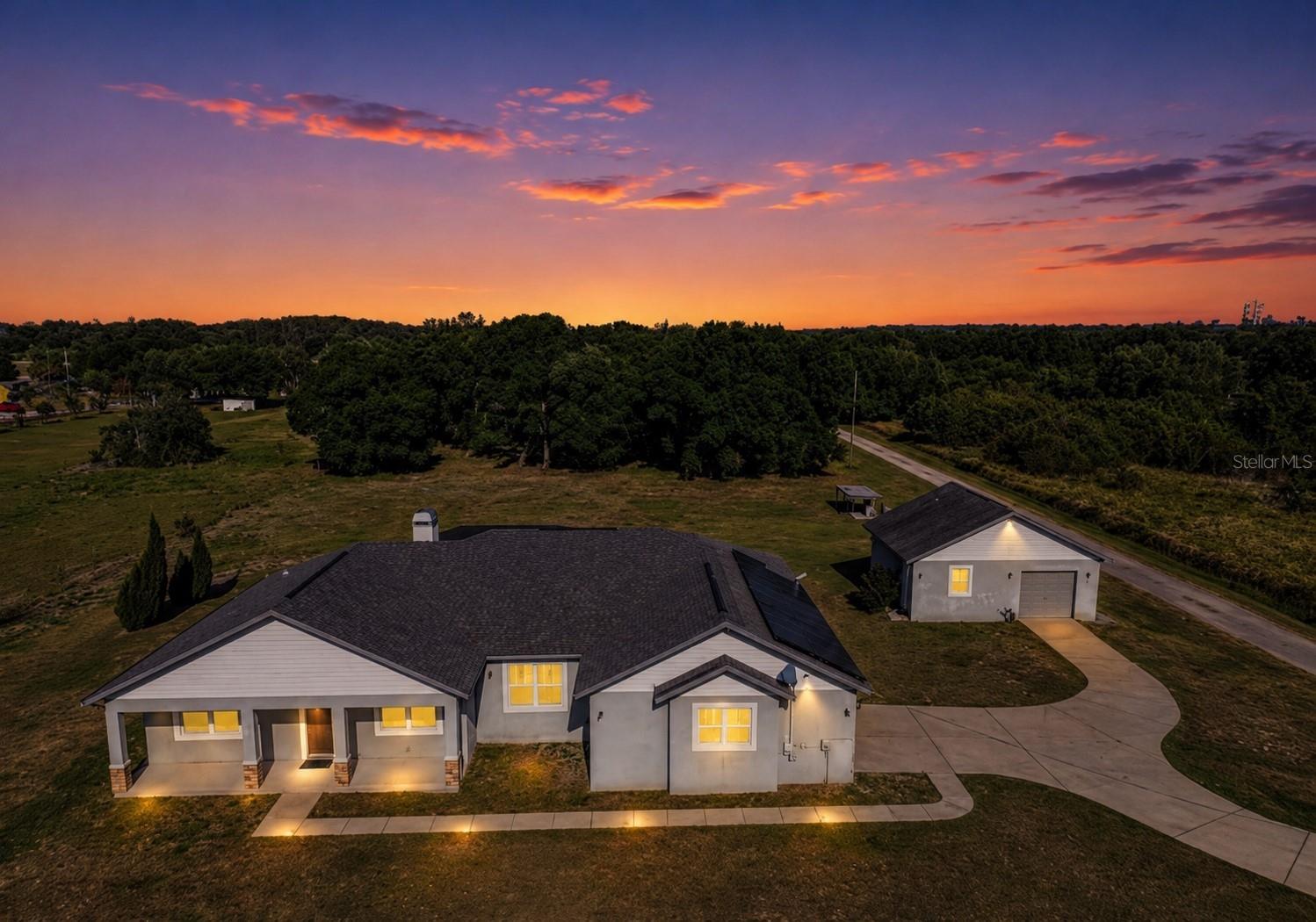14805 Us-301 N, Parrish